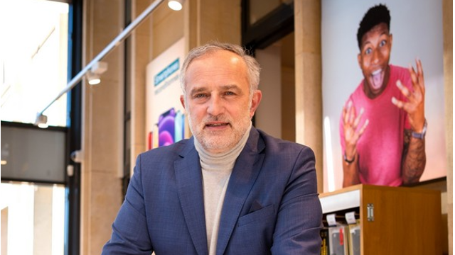 [L’ENTREPRENEUR.E DU MOIS] – Christophe PERRIN (IFAG Paris 1991) co-fondateur et DG de Yes Yes, reconditionneur français de qualité