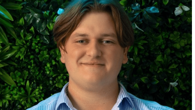 [L’ENTREPRENEUR DU MOIS] – Devenir Papa et Chef d’entreprise à 23 ans ? Jean MIQUEL, fondateur de LYFTT avec un IFAGuien de sa promo à l’IFAG Toulouse (2022) souligne « qu’il n’y a pas de problèmes, que des solutions ».